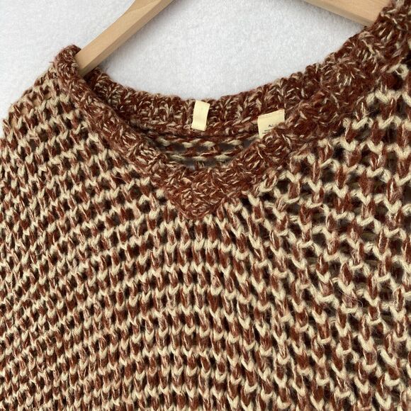 MOTH ANTHROPOLOGIE Sweater PONCHO OS Boho Crochet Oversized Tasseled Brown - Picture 4 of 13